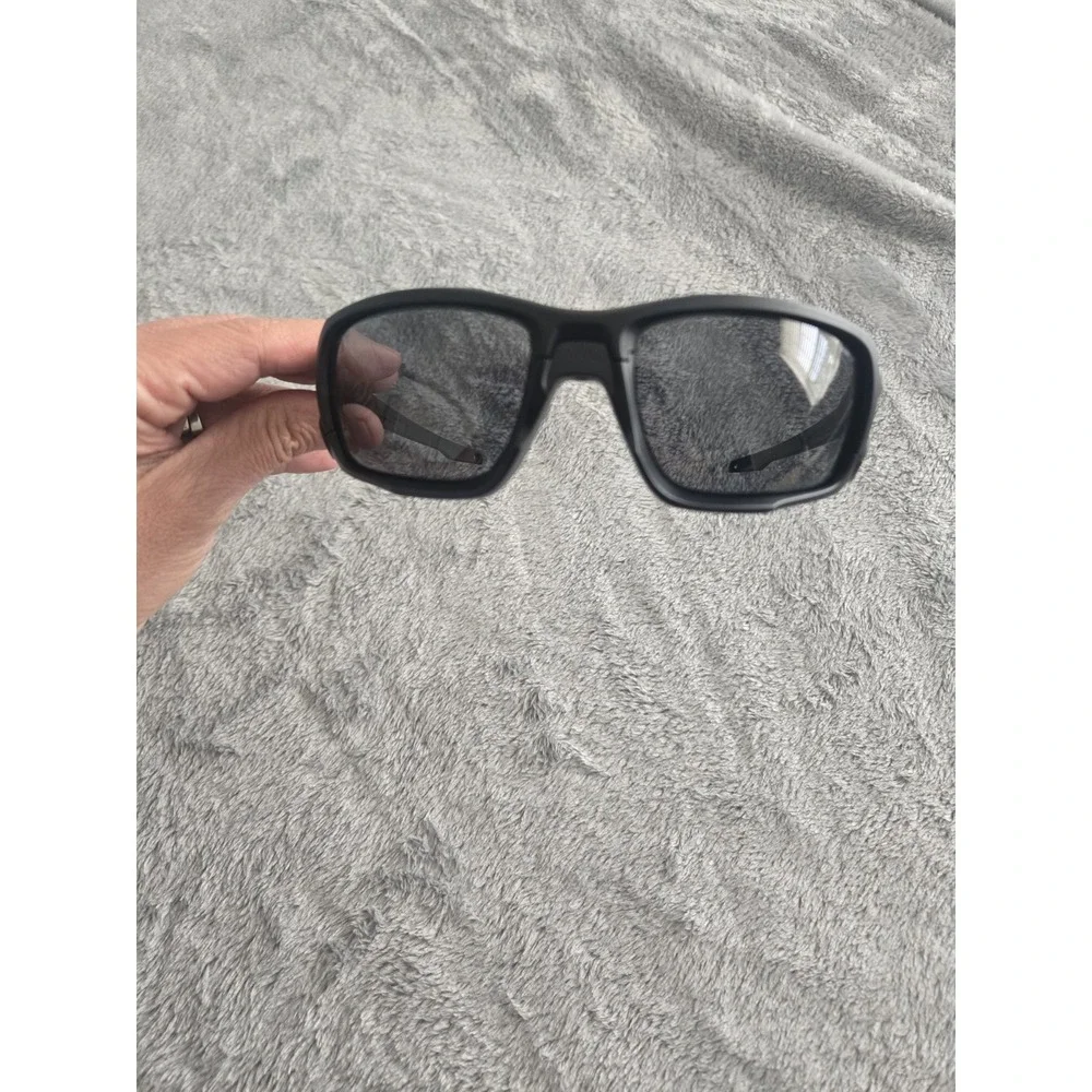 Oakley shocktube matte